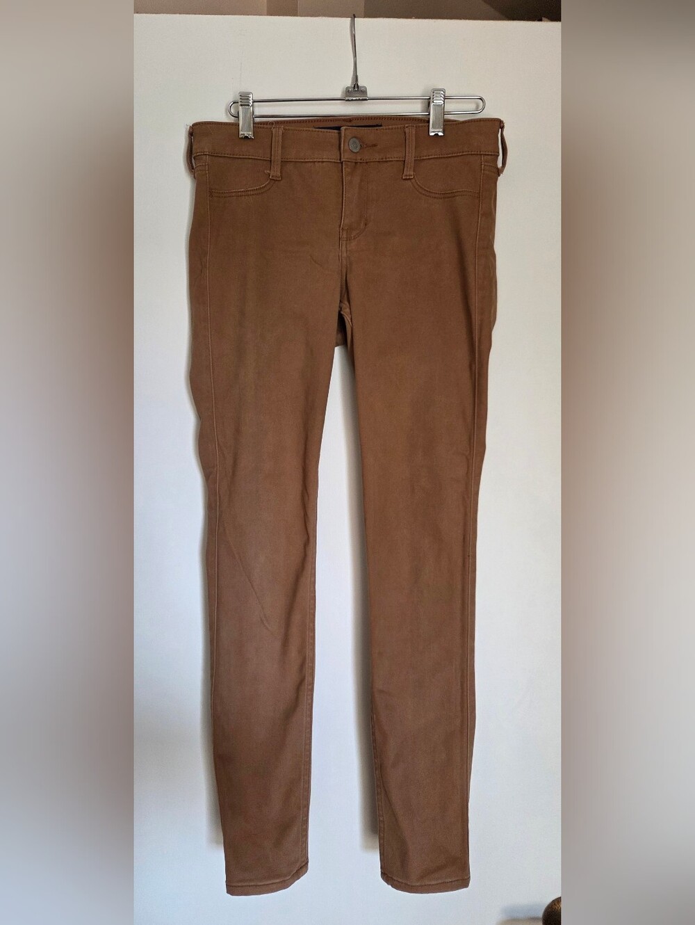 Hollister LowRise Skinny Jean Legging in Cognac Brown, Womens 1R/W25, BNWOT.